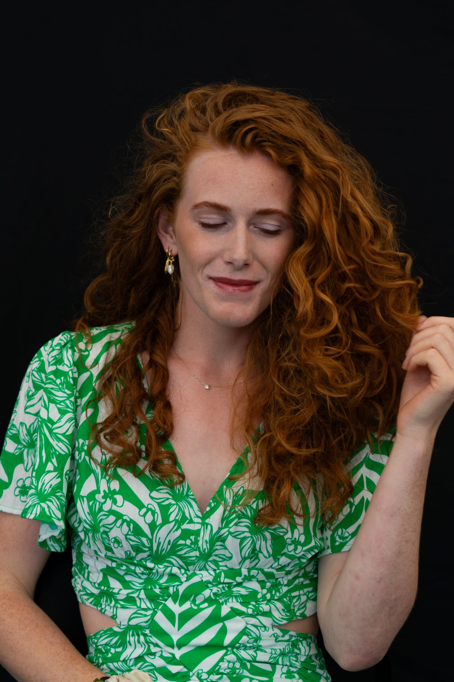True Redhead - Light as a Lash